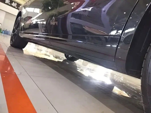 Maserati Levante — Фото автомобиля 21