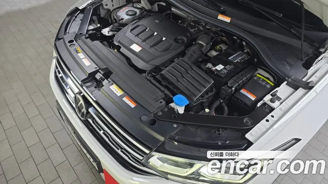Volkswagen Tiguan Tiguan 2 поколение 2.0 TDI Prestige — Фото автомобиля 6