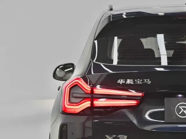 BMW BMW X3 2023 Facelift xDrive30i Leading M Night Package — Фото автомобиля 15