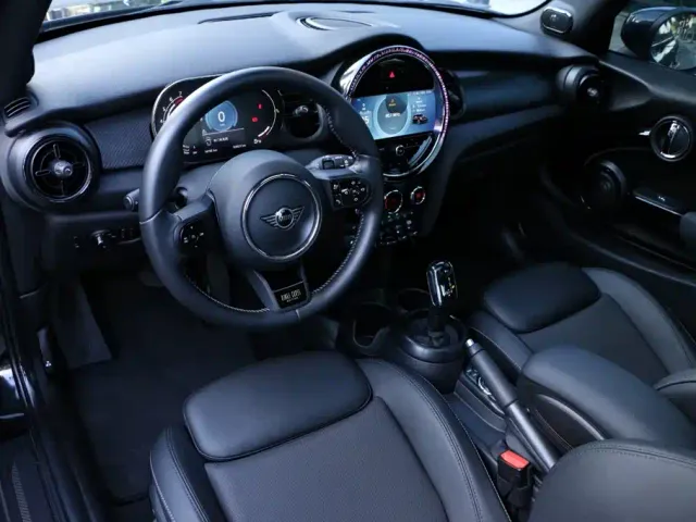 MINI Hatch — Фото автомобиля 12