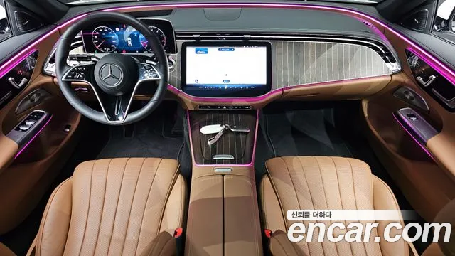 Mercedes-Benz E-Class — Фото автомобиля 3
