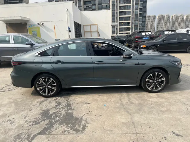 Chery Arrizo 8 PRO 2025 Pro 1.6T Luxury — Фото автомобиля 19