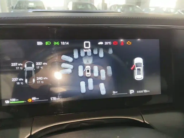 BYD Song L DM-i — Фото автомобиля 11