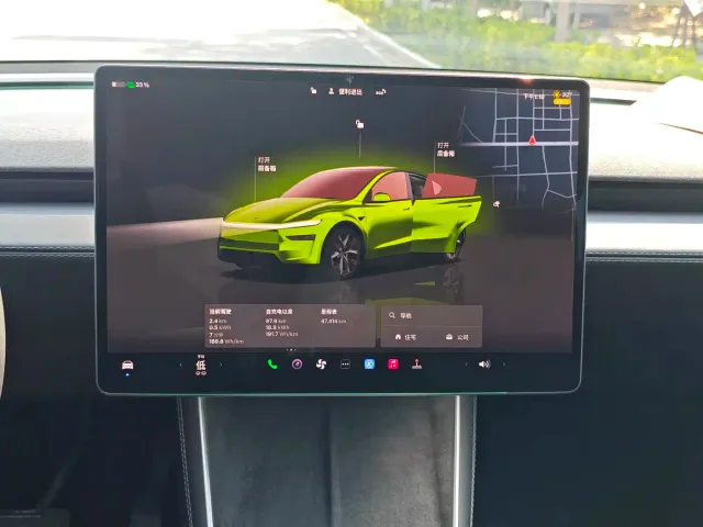Tesla Model Y — Фото автомобиля 14