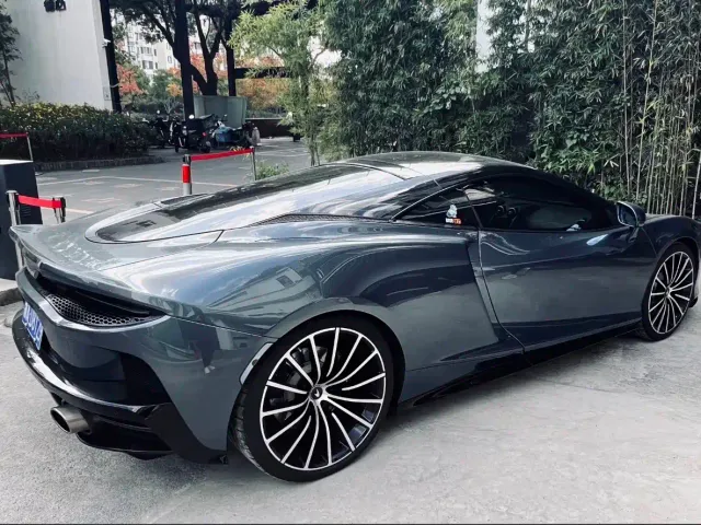 McLaren GT — Фото автомобиля 2