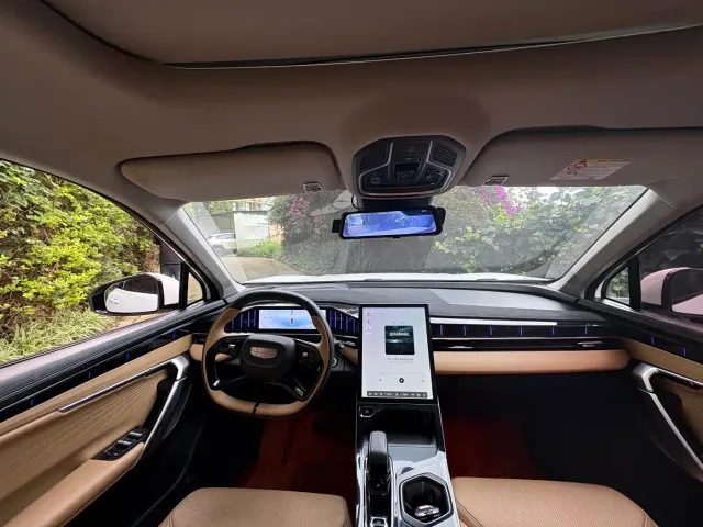 Geely Boyue L — Фото автомобиля 6