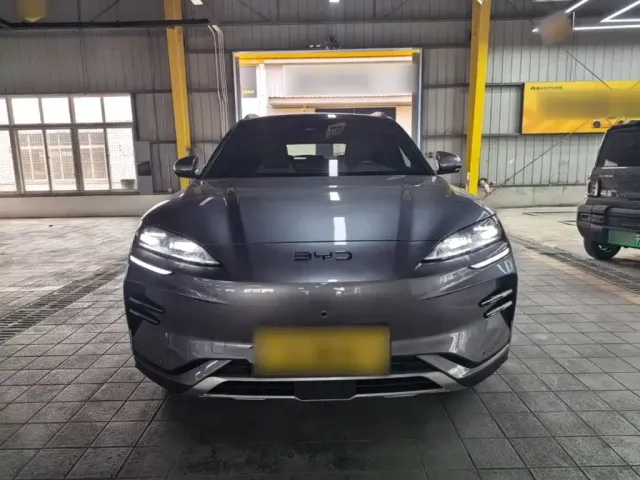 BYD Song PLUS — Фото автомобиля 2