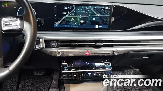 Hyundai Grandeur GN7 — Фото автомобиля 12