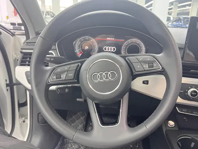 Audi A4L — Фото автомобиля 6