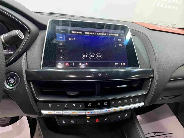 Cadillac CT5 — Фото автомобиля 12