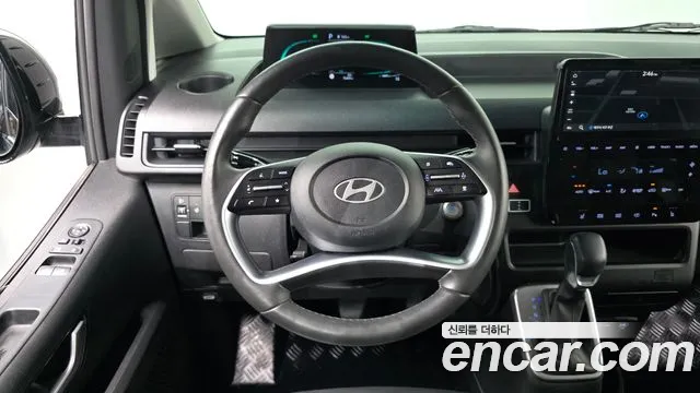 Hyundai Staria — Фото автомобиля 12