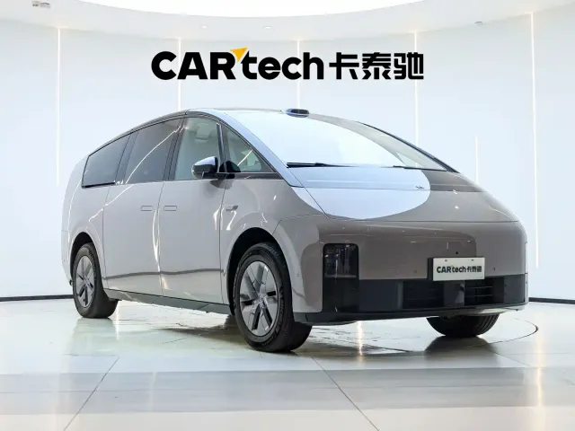 Li Auto MEGA — Фото автомобиля 2