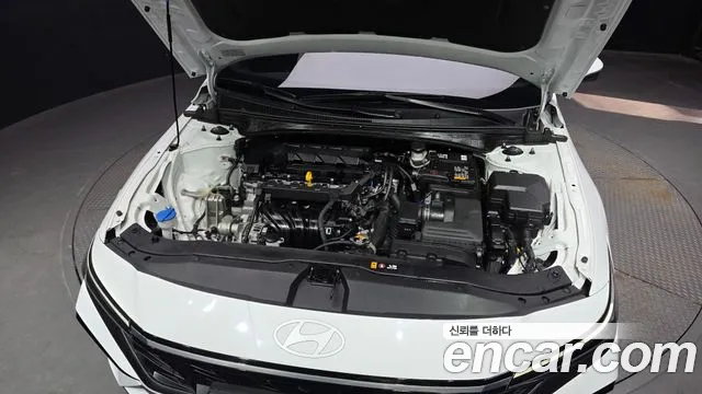 Hyundai Avante CN7 — Фото автомобиля 6