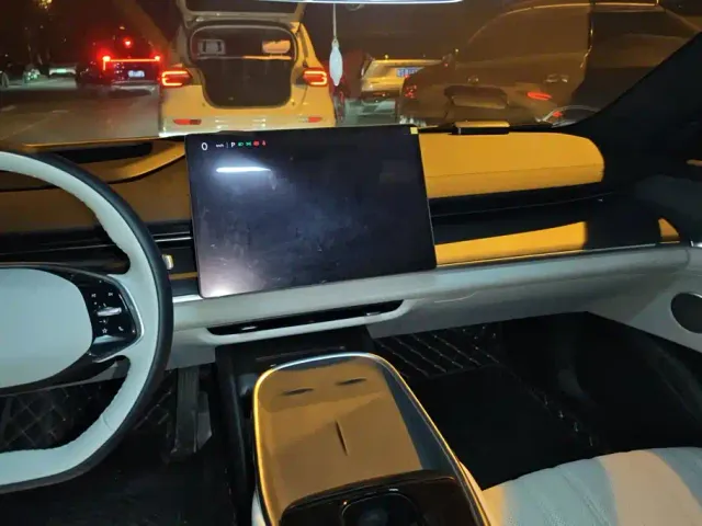 Changan Qiyuan A07 — Фото автомобиля 13