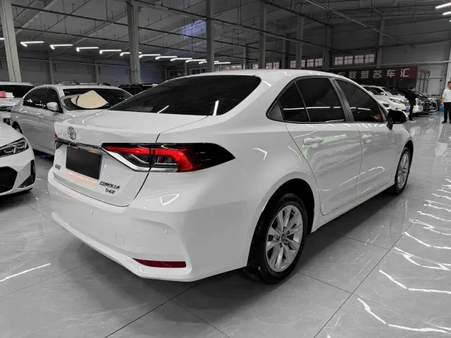 Toyota Corolla — Фото автомобиля 4