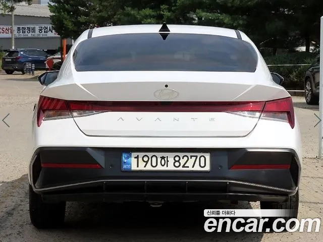 Hyundai AVANTE Новый Avante (CN7) — Фото автомобиля 4