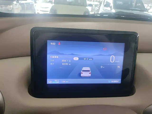 Wuling Hongguang Mini EV — Фото автомобиля 11