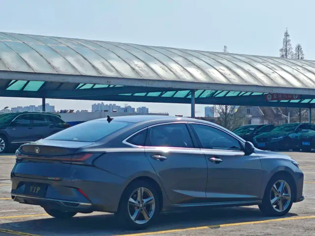 Changan Raeton Plus — Фото автомобиля 4