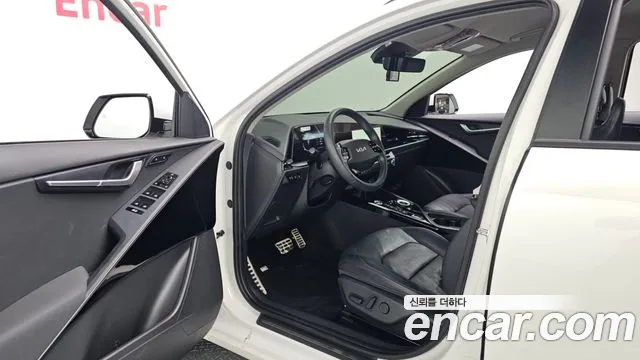 Kia Niro Niro (New) — Фото автомобиля 15