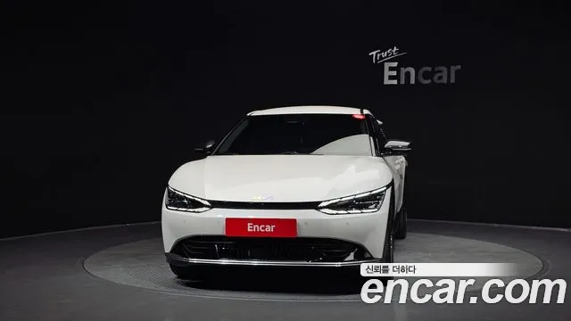 Kia EV6 — Фото автомобиля 3