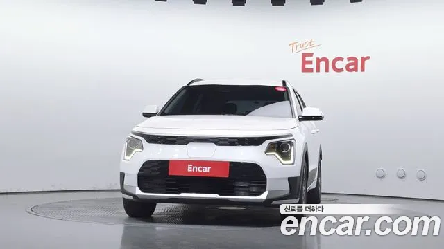 Kia Niro New — Фото автомобиля 3