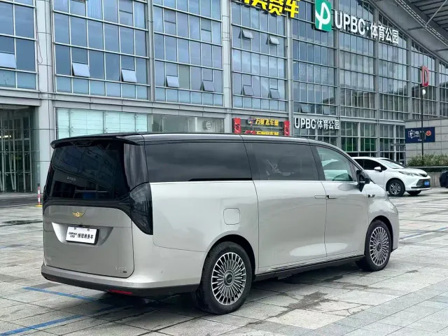 Geely Galaxy V900 — Фото автомобиля 7