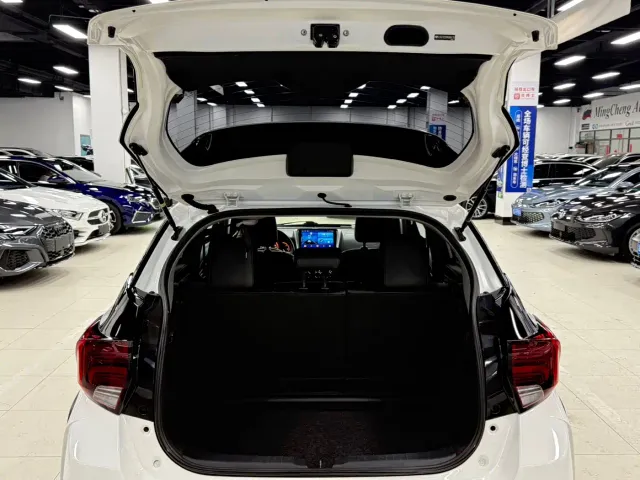 Toyota YARiS L Zhi Xuan — Фото автомобиля 21