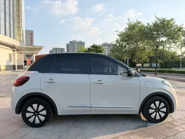 Wuling Bingo — Фото автомобиля 5