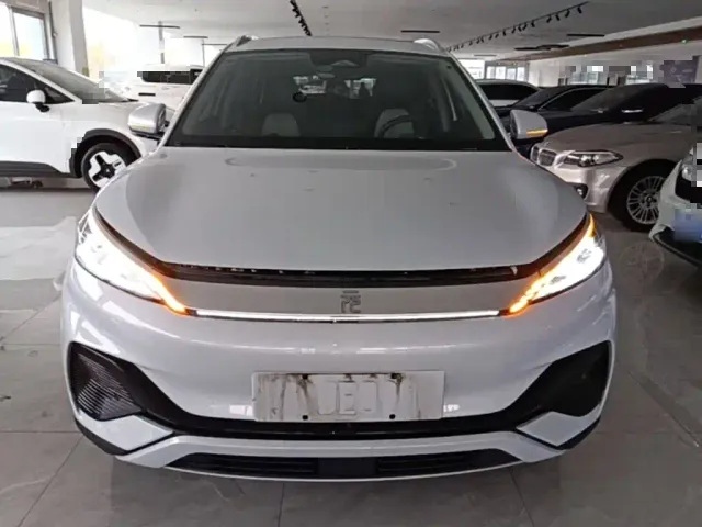 BYD Yuan PLUS — Фото автомобиля 2