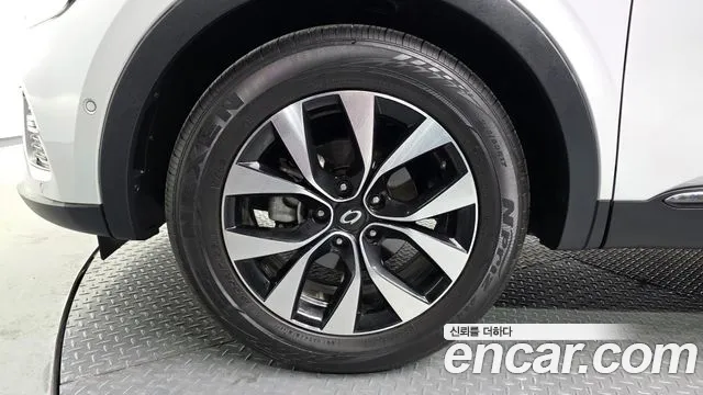 Renault-KoreaSamsung XM3 — Фото автомобиля 5