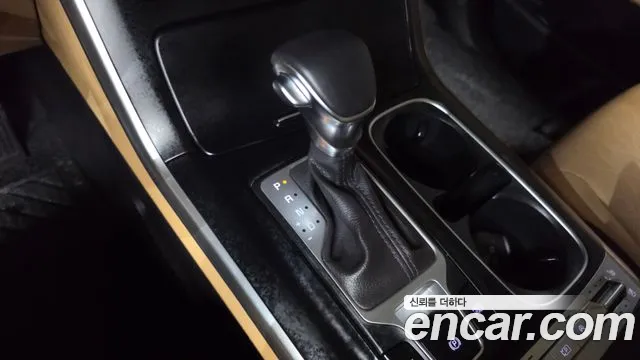 Kia Canival Carnival 4 поколение Дизель 9 мест Prestige — Фото автомобиля 9