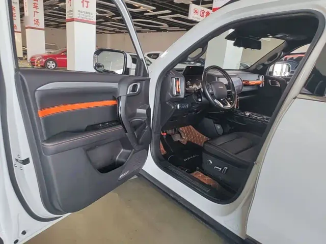 Haval Big Dog — Фото автомобиля 15