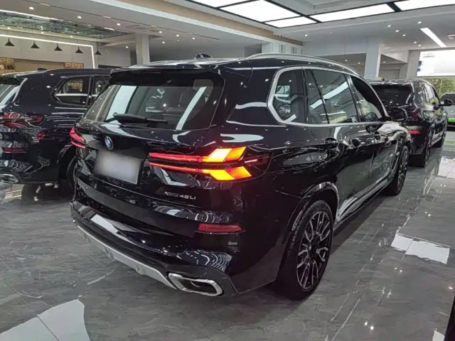 BMW X5 — Фото автомобиля 6