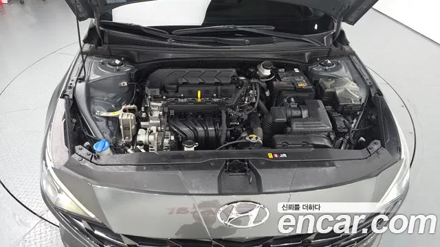 Hyundai AVANTE Avante (CN7) — Фото автомобиля 6