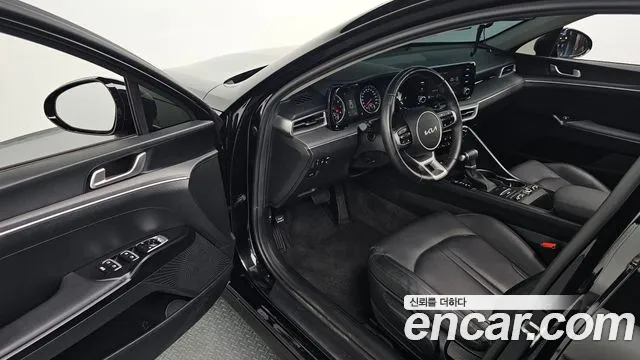 Kia K5 K5 3 поколение 2.0 LPI(Для проката) — Фото автомобиля 10