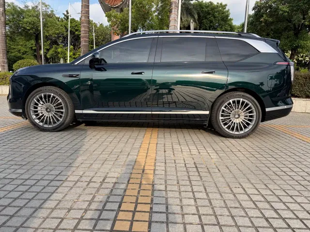 GAC Hyptec HL — Фото автомобиля 9