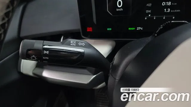 Kia EV4 — Фото автомобиля 30