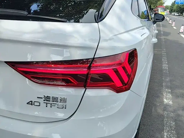 Audi Q3 Sportback — Фото автомобиля 7