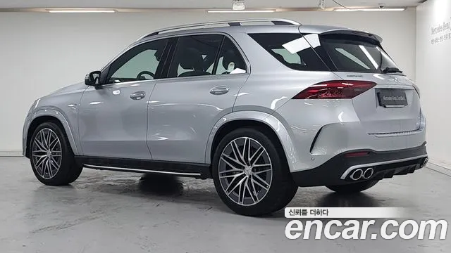 Mercedes-Benz GLE-Class — Фото автомобиля 2