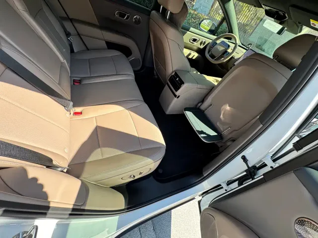 Li Auto i6 — Фото автомобиля 11