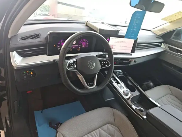 Volkswagen Talagon — Фото автомобиля 9