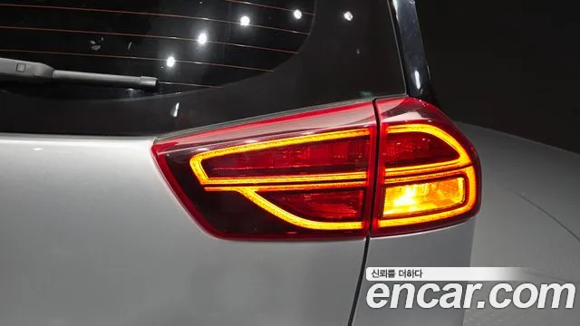 Kia Niro Niro Plus Air — Фото автомобиля 23