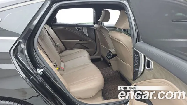 Kia K8 K8 Hybrid — Фото автомобиля 12