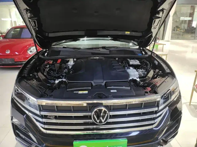 Volkswagen Touareg 2022 2.0TSI Rui Shang Edition — Фото автомобиля 19