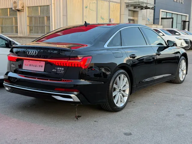 Audi A6L — Фото автомобиля 5