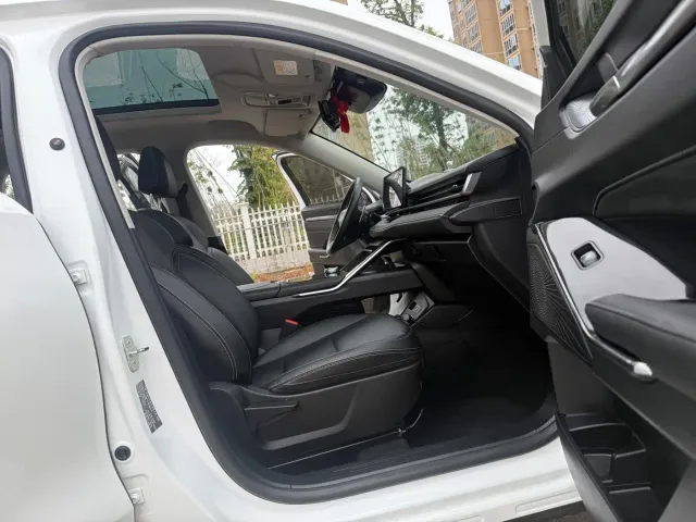 Haval H6 — Фото автомобиля 11