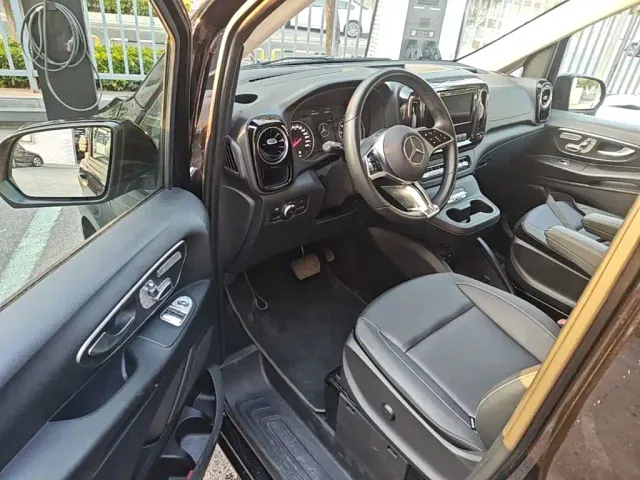 Mercedes-Benz Vito — Фото автомобиля 20