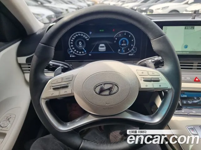 Hyundai Grandeur Новый Grandeur IG — Фото автомобиля 15