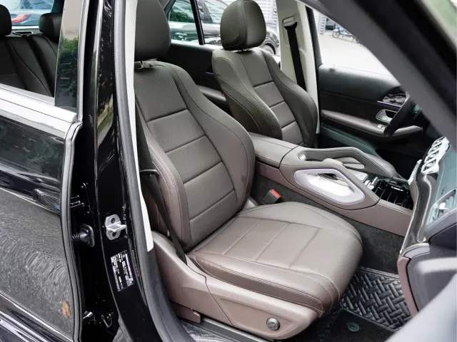 Mercedes-Benz GLE-Class — Фото автомобиля 17