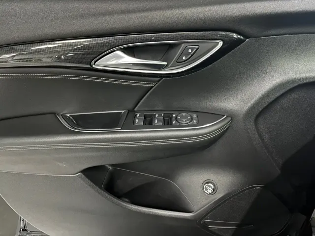 Buick Envision Plus — Фото автомобиля 27